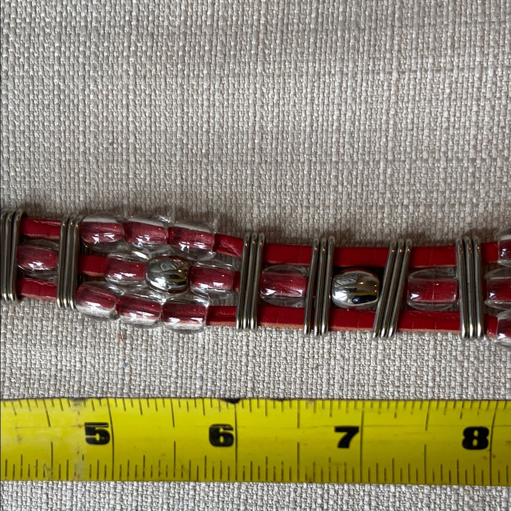 Jose Corel Vitage made in France Stylish Red leather belt with Beaded Band - Picture 6 of 10